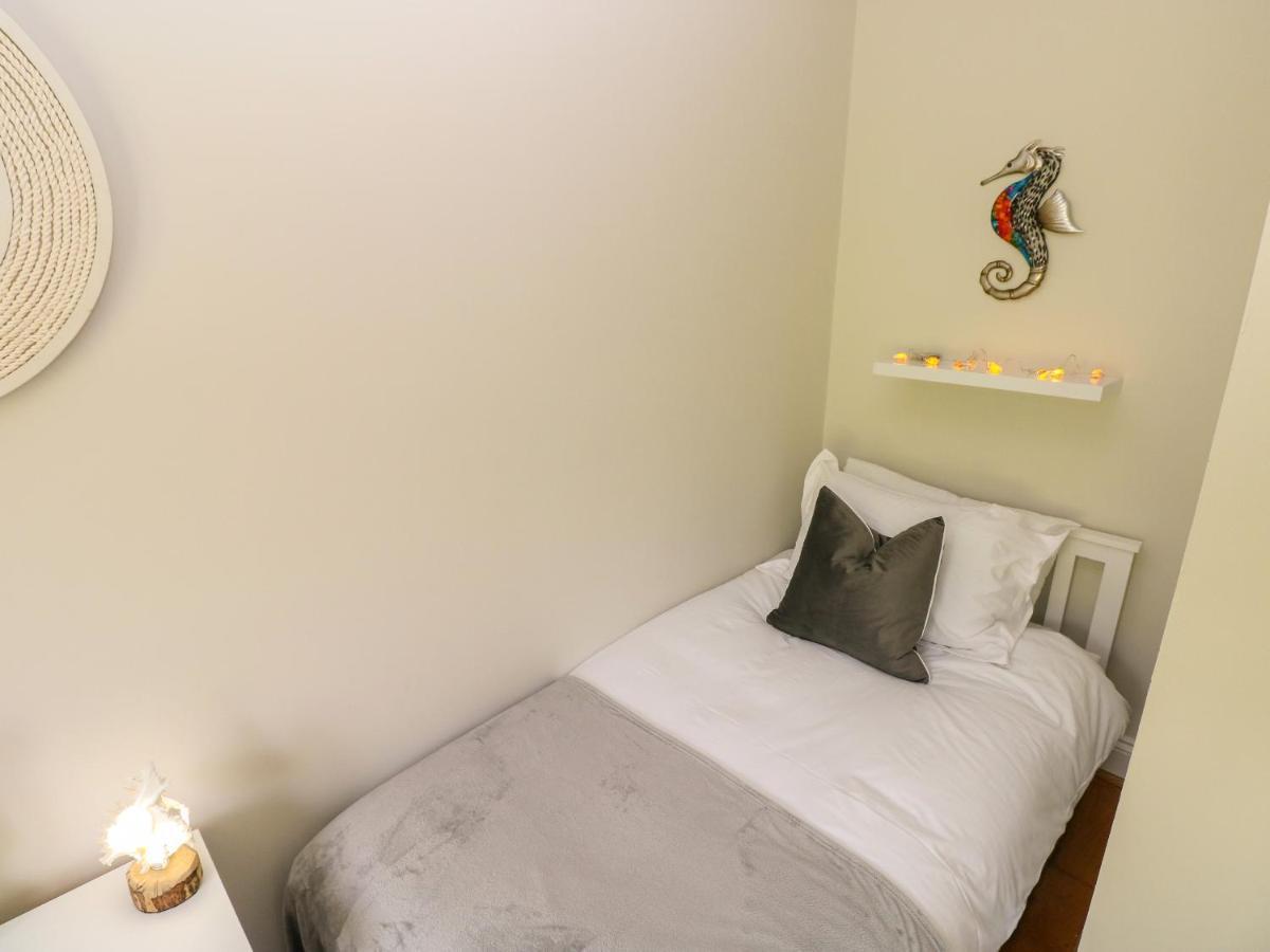 Apartamento Seashells Tenby Exterior foto